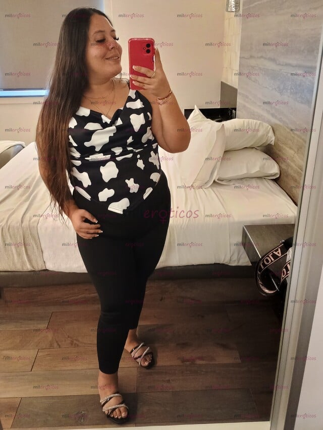 FOTOS DE CECY JOVEN, BONITA, GORDITA, TATUADA LLÁMAME MI AMOR