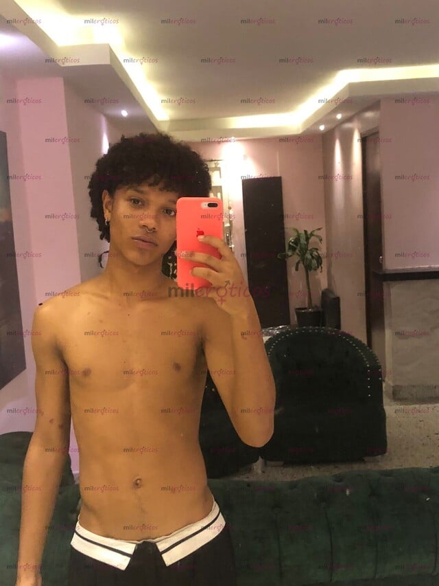 FOTOS DE NICK 18 AÑOS,MARCADO, MUY CALIENTE NUEVO AQUI