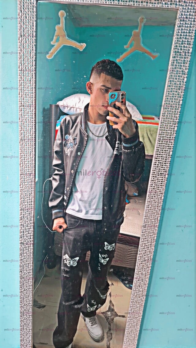 FOTOS DE JOVEN 18 CM INTER ACTIVO LISTO PARA COMPLACER TUS FANTASÍAS