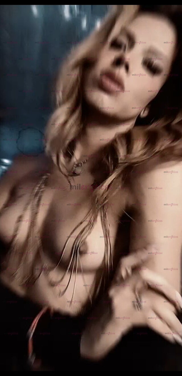 FOTOS DE HERMOSA Y SUPER FEMENINA DIOSA TRANS CON UN CULO DELICIOSO