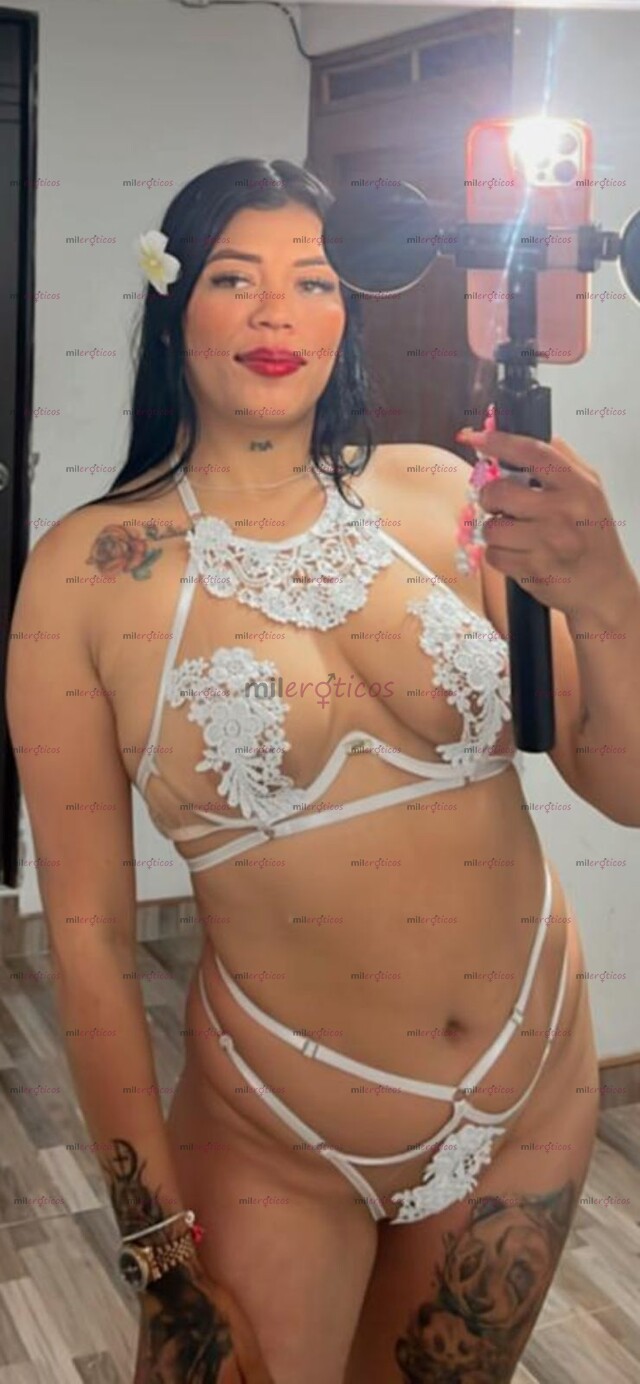 FOTOS DE ROXANA DESCOMPLICADA... HERMOSA CHICA DESCOMPLICADA Y MUY Y COMPLACIENTE LLAMAME