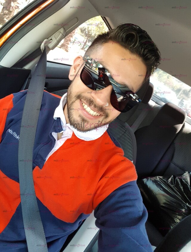 FOTOS DE ATENCIÓN TOTAL, CONEXIÓN REAL Y LO DEMÁS FLUYE