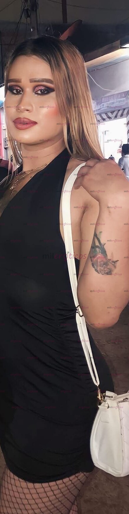 FOTOS DE DISPUESTA A COMPLACERTE SOY DESCOMPLICADA SIN AFANES CUMPLO EL TIEMPO ACORD