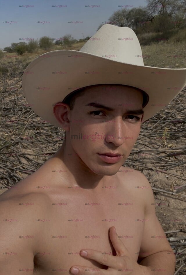 FOTOS DE TÚ AMIGO NORTEÑO ROGELIO. ATRACTIVO PASIVO Y ACTIVO MI ESPECIALIDAD EL MORBO.