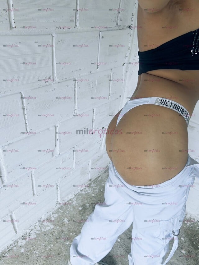 FOTOS DE HOLA MI NOMBRE ES SALOME. UNA TRANS ARDIENTE
