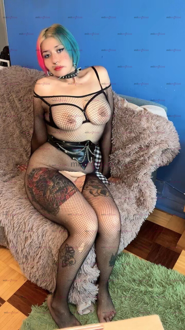 FOTOS DE ANA, JOVENCITA CHICHONA, NALGONA Y HERMOSA DE GARGANTA PROFUNDA