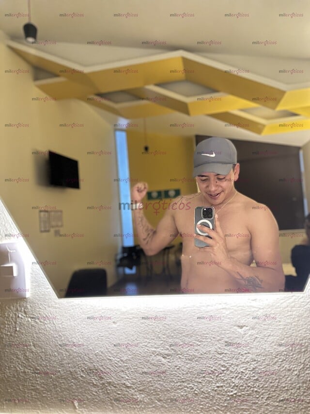 FOTOS DE CHICO INTER DE GYM CON BUENA VERGA PARA DARTE LECHE PUTITA!