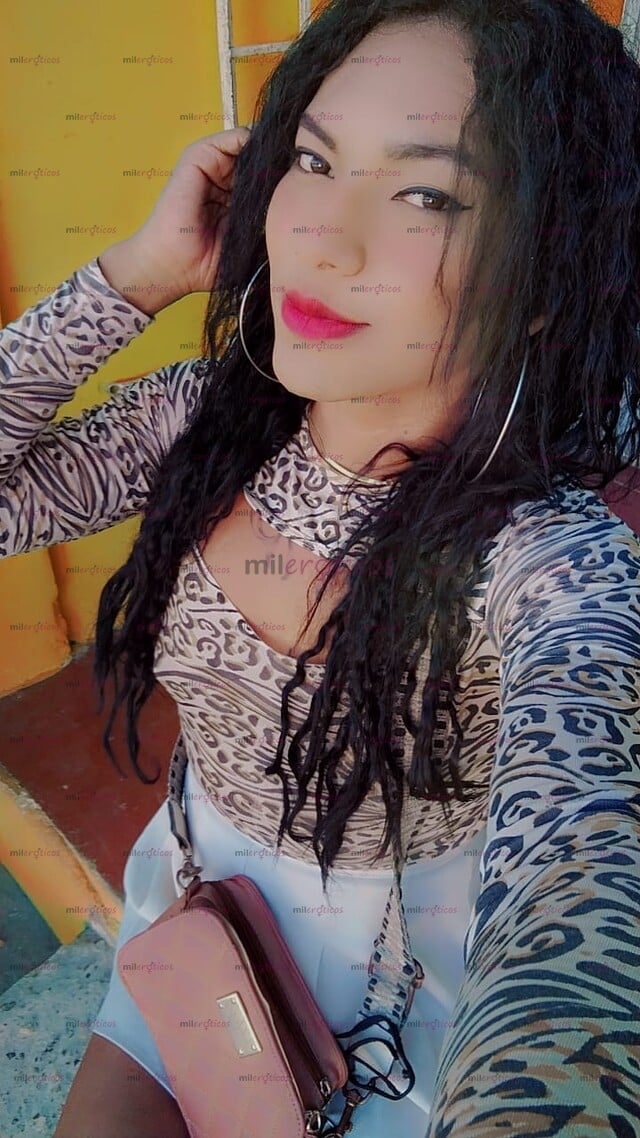 FOTOS DE SOY CHICA TRANS NATURAL ARDIENTE VERSATIL