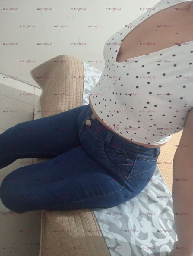 FOTOS DE QUIERO LECHE!! TENGO LA CHOCHA APRETADA Y CALIENTE!
