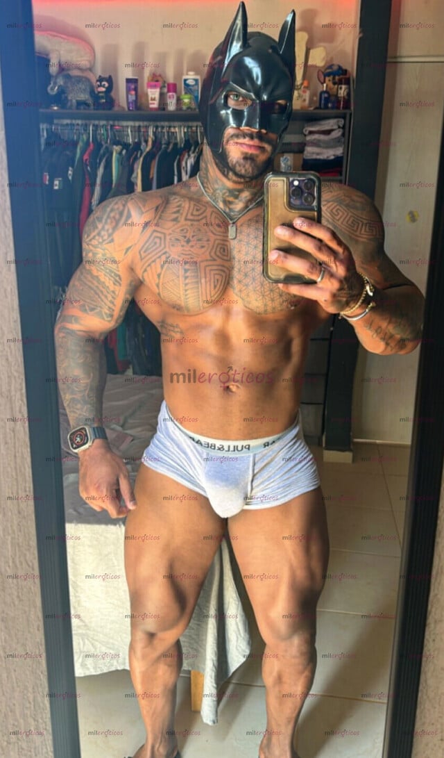 FOTOS DE MORENO CARIBEÑO MUSCULOSO FITNESS SÚPER NALGON Y VERGA