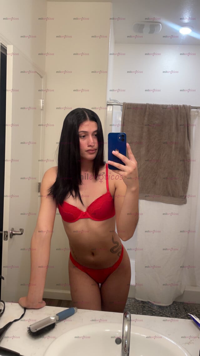 FOTOS DE LINDA Y HERMOSA CHICA TRANS PARA TUS FANTASÍAS