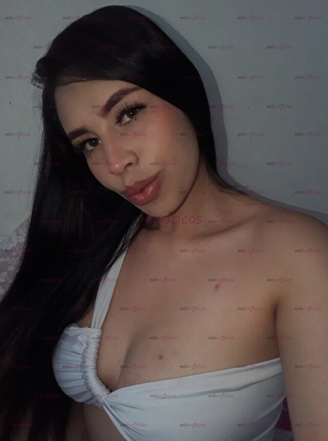FOTOS DE LINDA CHICA ALTA PELINEGRA FLACA CON LA QUE PODRÁS DISFRUTAR DE UN MOMENTO AGRAD