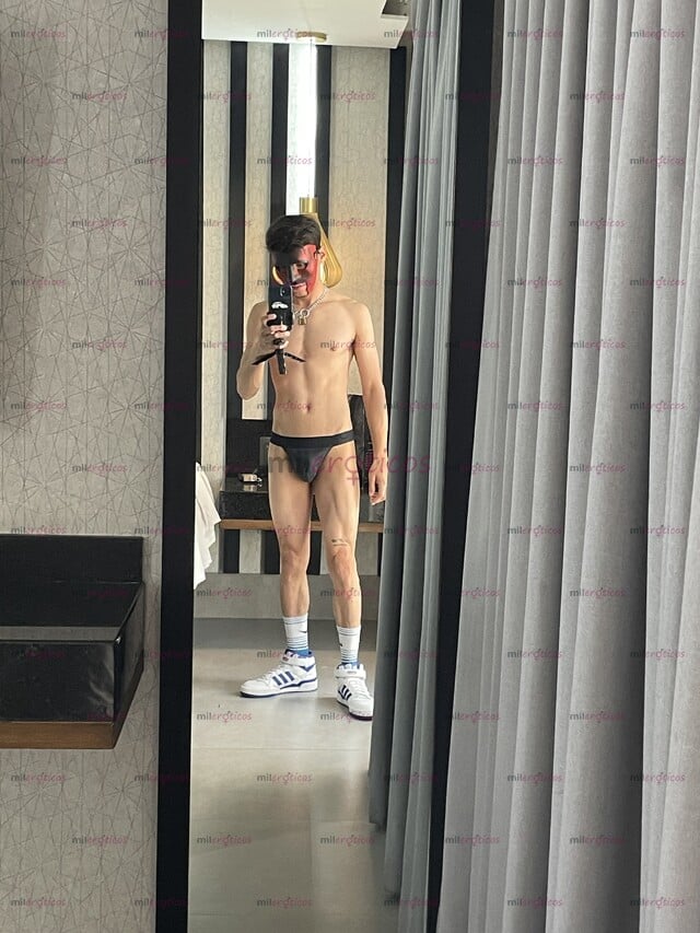 FOTOS DE EL GÜERO DE X QUE TIENE, VIDA PÚBLICA, PRIVADA Y SECRETA