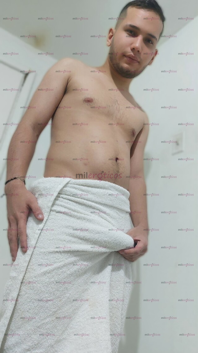 FOTOS DE HETERO CURIOSO 20CM Y MORBOSO , DISPUESTO A PASARLA RICO Y EXPERIMENTAR