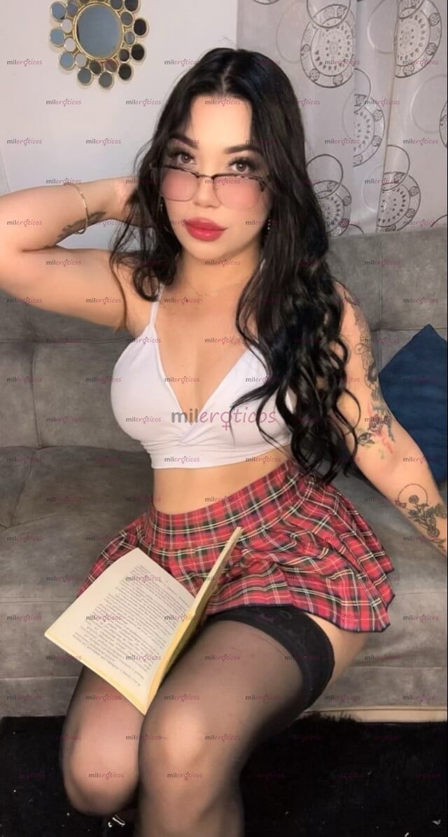 FOTOS DE PURO SEXO ORAL SALVAJE!!!ME PORTO MAL EN CLASE PERO DE RODILLAS SOY LA MEJOR...