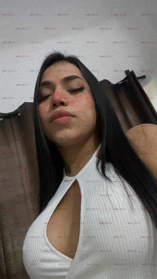 FOTOS DE BONITA NIÑA ACT DISFRUTA DE MI PENE DE MUJER PRETTY GIRL ENJOY MY WOMAN