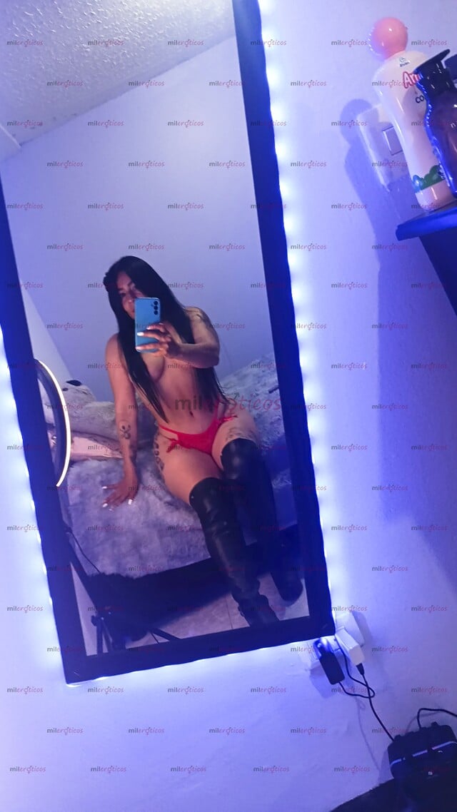 FOTOS DE SENSUAL ESCORT CINTURITA PEQUEÑA TATUADA CULONA PELINEGRA COLOMBIANA