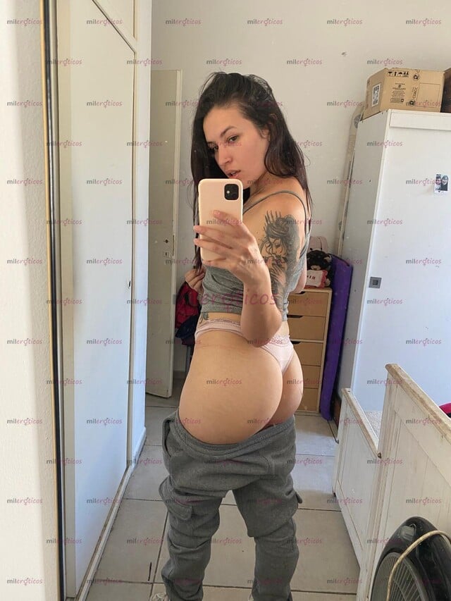 FOTOS DE HOLA CARIÑO SOY BETI TU SEXY ARGENTINA DISPUESTA A SACARTE LA TODA LA LECHE.