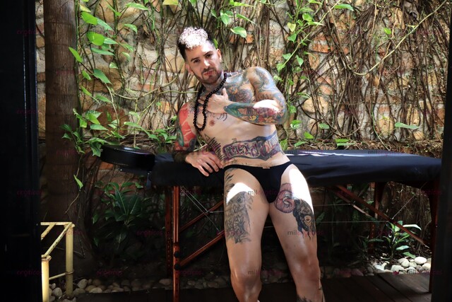 FOTOS DE VERGON, Y NALGON COGELON COMPLACIENTE. BUEN SEXO BUENOS MASAJES.