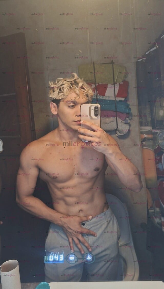 FOTOS DE MODELO 26CM FIT DOTADO ,CULITO DE GYM, RUSO , RUBIO LABIOS CARNOSOS.