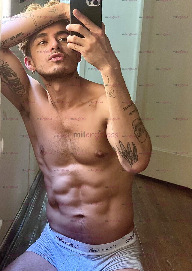 FOTOS DE MASAJISTA PROFESIONAL VERSÁTIL Y COMPLACIENTE