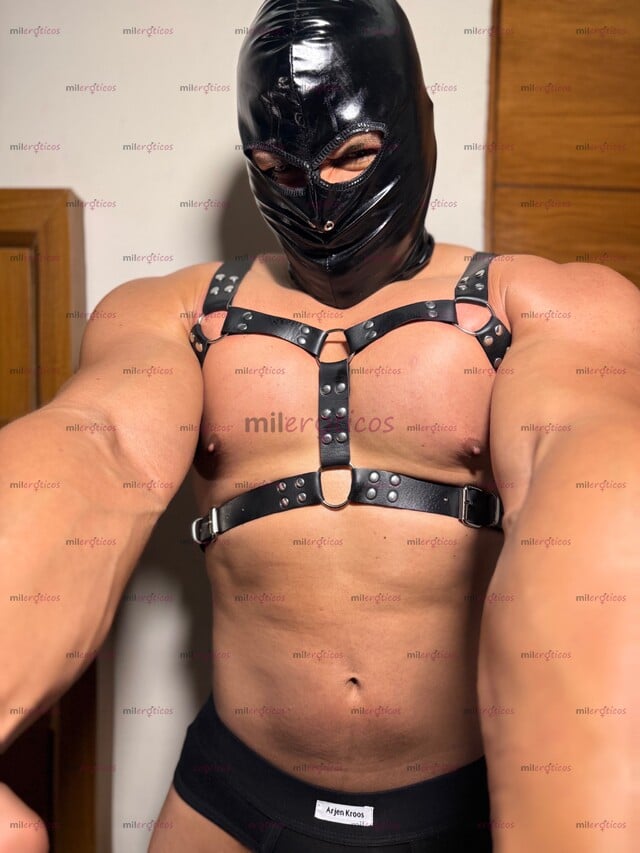 FOTOS DE CASTIGADOR PENETRANTE BDSM SUMISIÓN BONDAJE MACHO DOMINANTE MUCULOSO MACHO RUDO