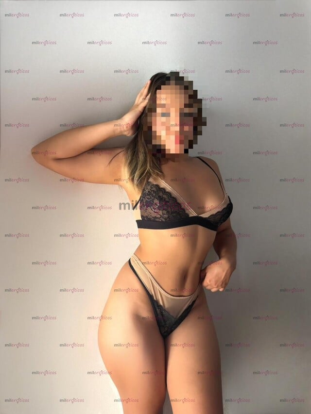 FOTOS DE LUNA, CHIQUITITA, BAJITA Y ENCANTADORA DE 18 AÑOS