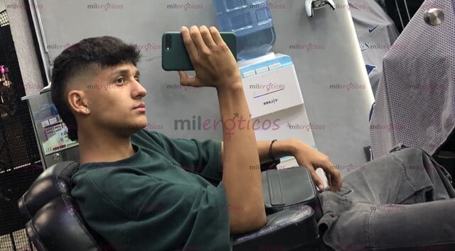 FOTOS DE JOVEN ATRACTIVO, DISCRETO Y LISTO PARA UNA EXPERIENCIA INOLVIDABLE