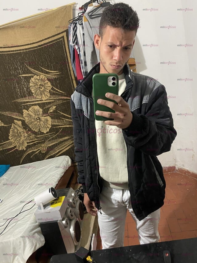 FOTOS DE HOLA. ME LLAMO KEIVIN DOY SERVICIO EL QUE TU QUIERAS