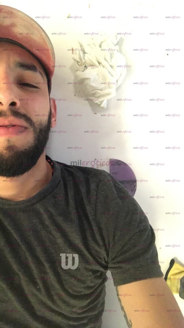 FOTOS DE FLACO 100%SINALOENSE MIDO1.81, TATUADO, BARBONCITO