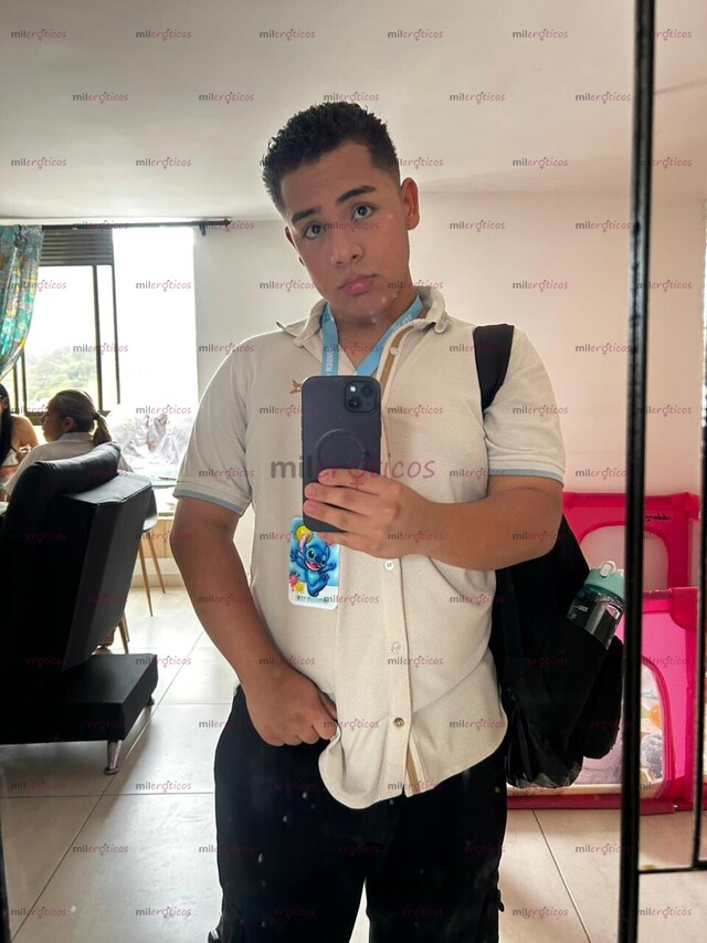 FOTOS DE CHICO DE 20 AÑOS, TROZO, VERSÁTIL DE MEDELLÍN