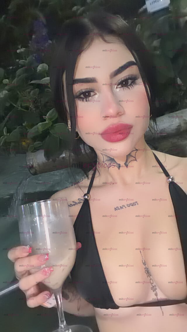 FOTOS DE HERMOSA TATUADA DE PIEL BLANCA , JUGUETONA , NUEVA EN TU CIUDAD