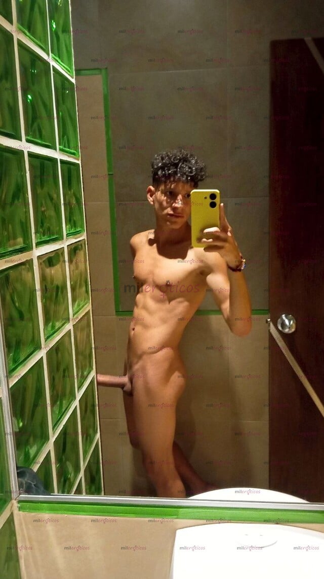 FOTOS DE CHAPINERO AQUÍ FLACO VERGA DURA Y CUMPLIDORA