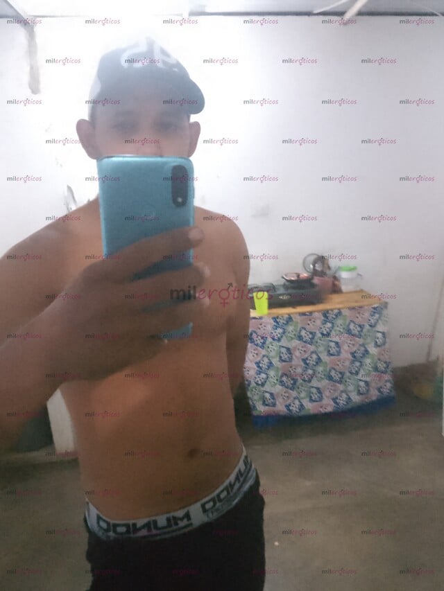 FOTOS DE MORENO CON GANAS DE COJER RICO Y PASARLA BIEN