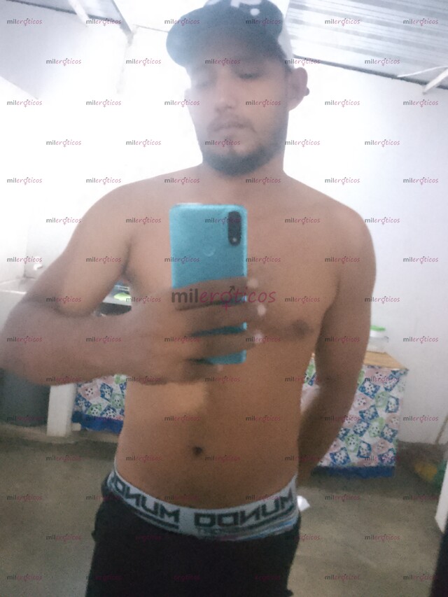 FOTOS DE MORENO CON GANAS DE COJER RICO Y PASARLA BIEN