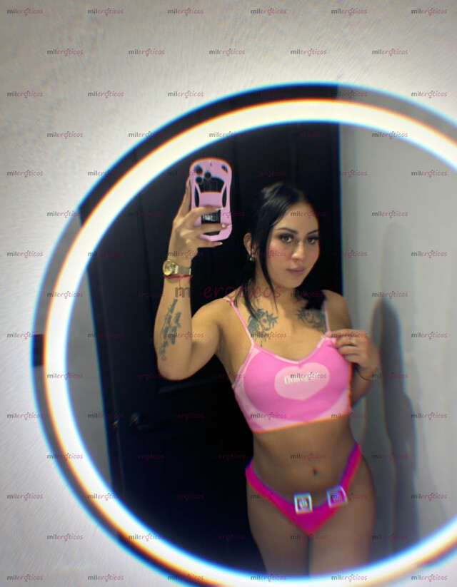 FOTOS DE DARLING PEREGRIN SXORT DE DISCRETA LIMPIA , NO LA VAMOS A PASAR AL MÁXIMO