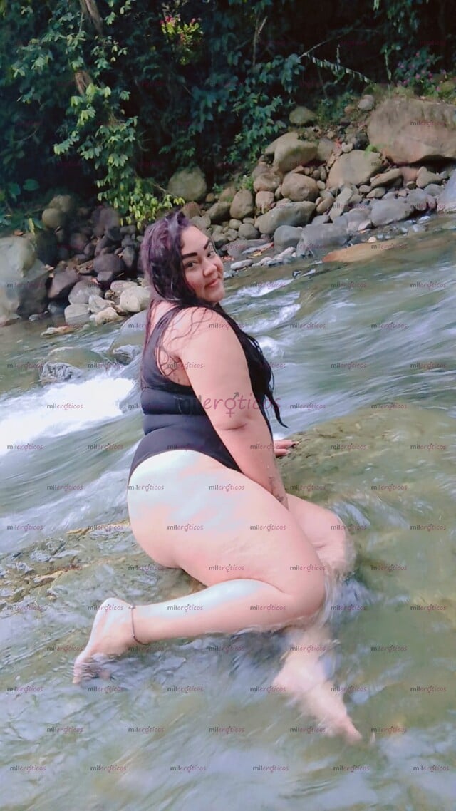 FOTOS DE HERMOSA TROZUDA MUY ARDIENTE PARA COMPLACERTE ME GUSTA LA VERGA BIEN DURA Y LECH