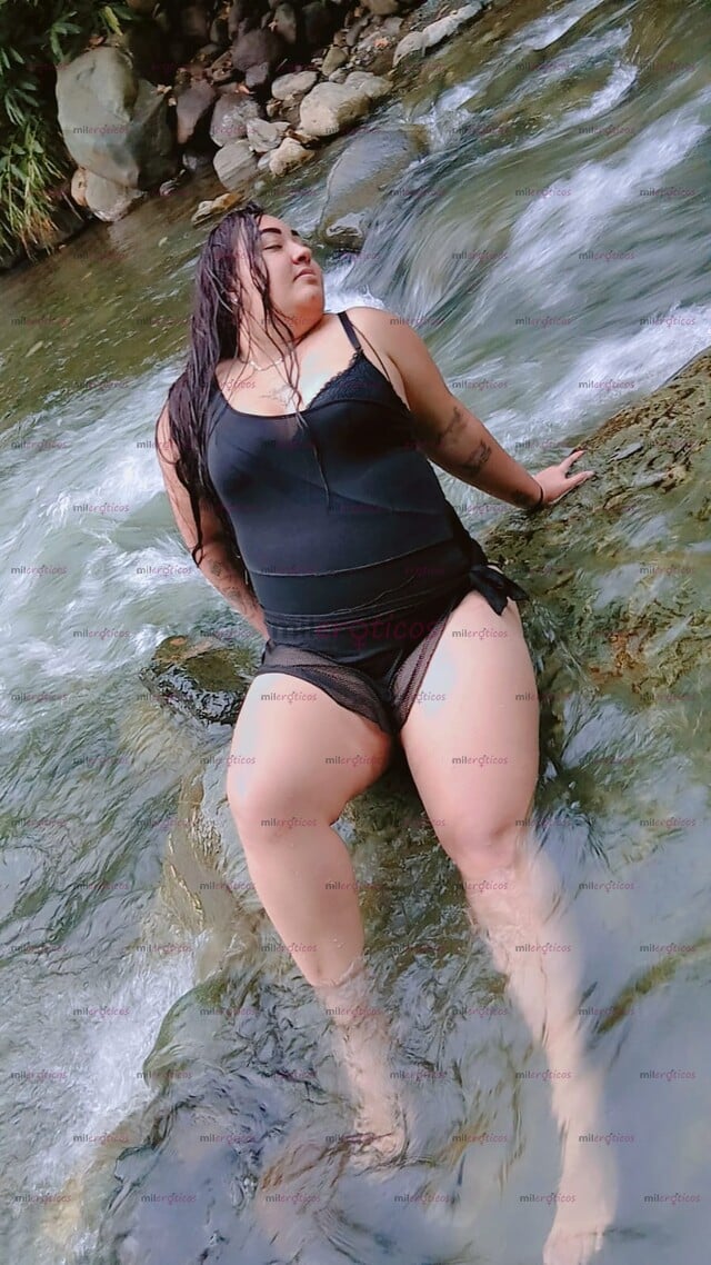 FOTOS DE HERMOSA TROZUDA MUY ARDIENTE PARA COMPLACERTE ME GUSTA LA VERGA BIEN DURA Y LECH