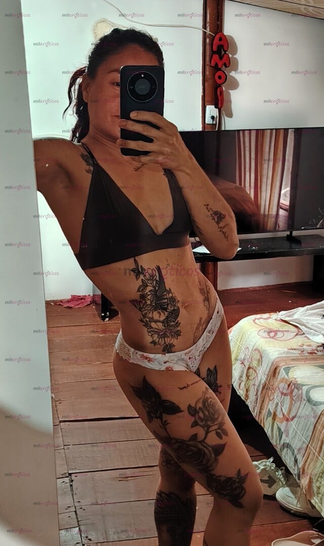 FOTOS DE HERMOSA FLACA ARDIENTE DISPUESTA A COMPLACERTE