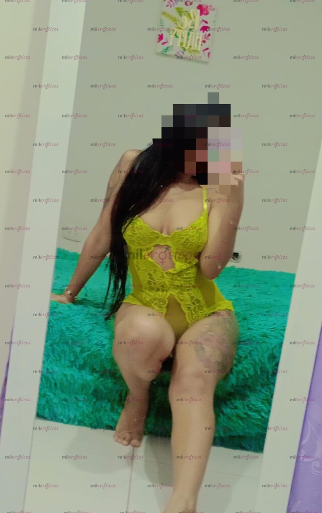 FOTOS DE CATA MORENA LINDA DE LARGA CABELLERA E INCREÍBLE SERVICIO