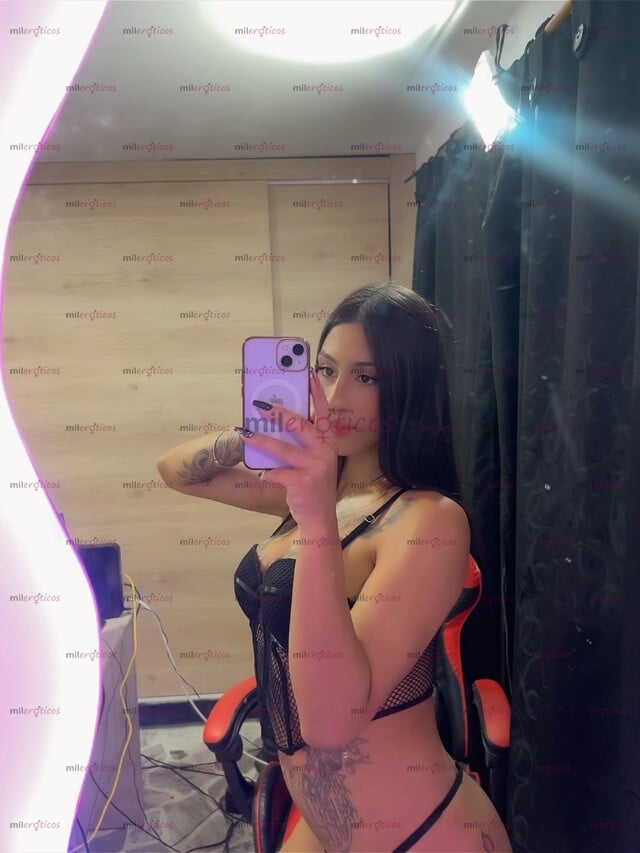 FOTOS DE HERMOSA TRANSFEMENINA SEXY LINDA TATUADA VEN Y DISFRUTA UN RATO CONMIGO