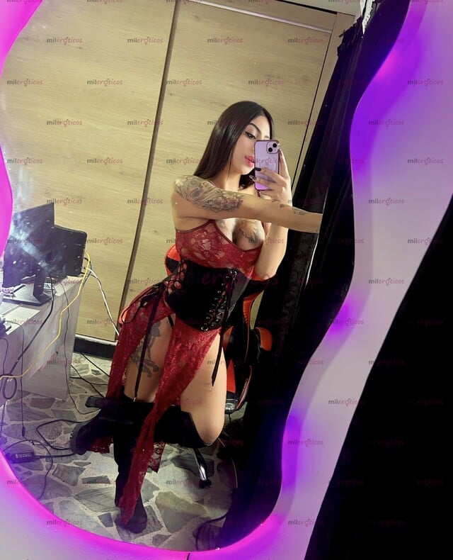 FOTOS DE HERMOSA TRANSFEMENINA SEXY LINDA TATUADA VEN Y DISFRUTA UN RATO CONMIGO