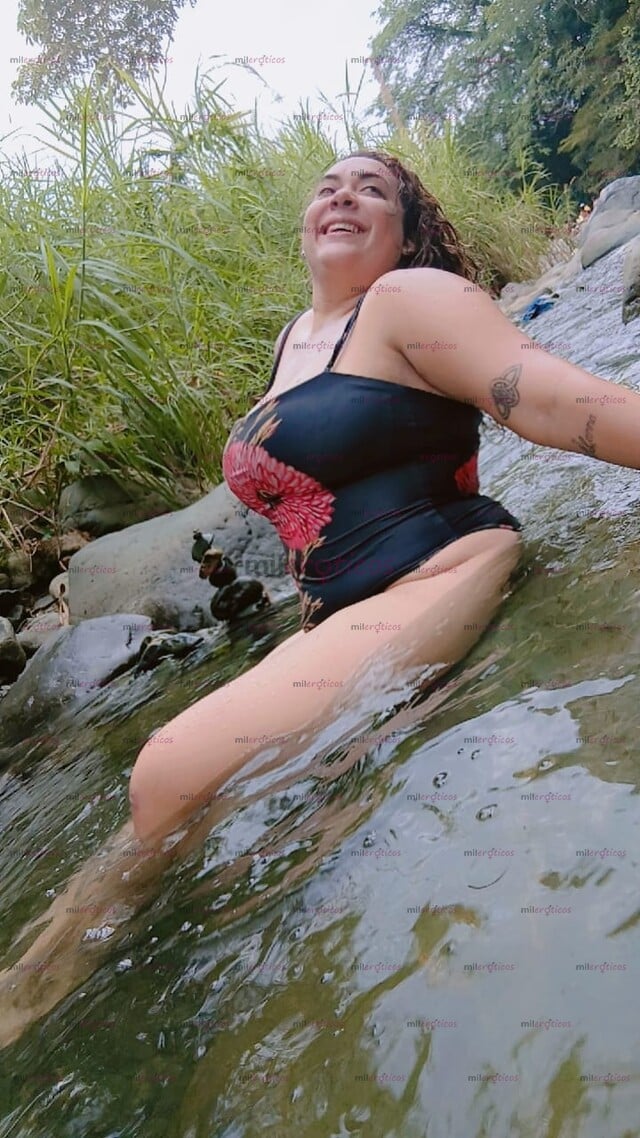 FOTOS DE RICA GORDIBUENA, EXTROVERTIDA CON UN CHOCHO APRETADITO