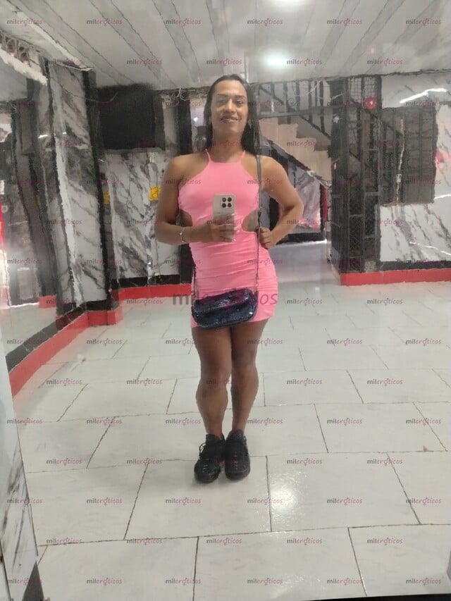 FOTOS DE CHICA. COMPLACE A TODOS SUS EXPERIENCIAS