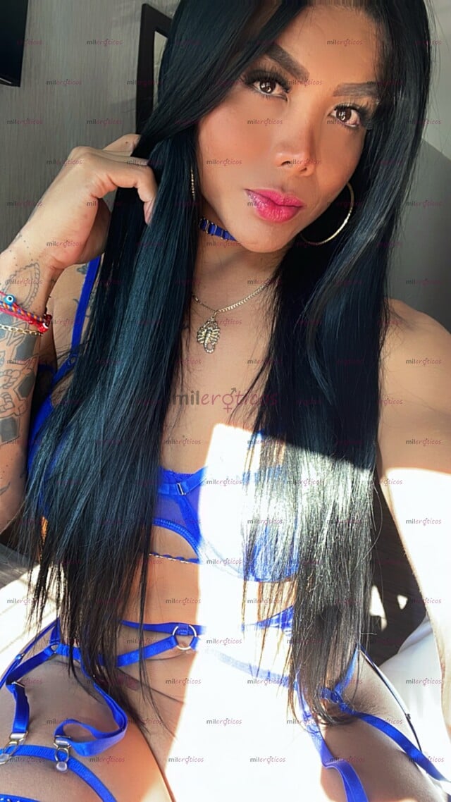 FOTOS DE ROSTRO,CUERPO Y POLLA ,EXCLUSIVAMENTE PARA TI HERMOSA MORENA PIEL CARIBEÑA REAL