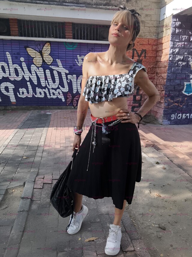 FOTOS DE ACTIVA DOY DURO 22CM VENDO CONTENIDO SITIO DOMINANTE MAMO CULO RICO