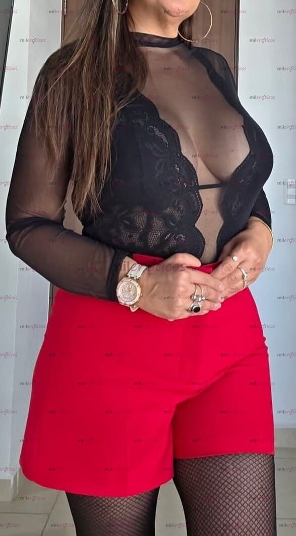 FOTOS DE HERMOSA MUJER MADURA MILF, BUSCAS UNA FANTASIA CON TU SEXY SECRETARIA