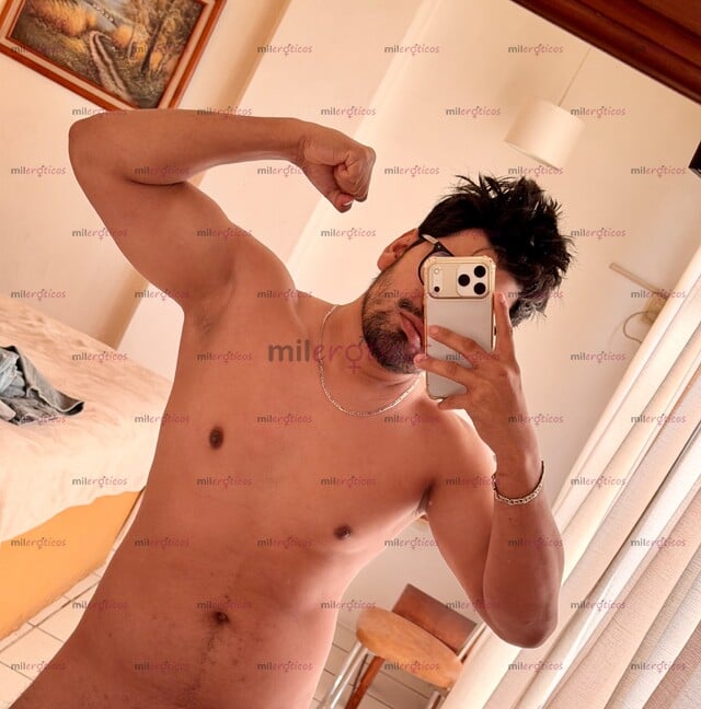 FOTOS DE ESTADÍA CORTA CABRÓN COMPLACIENTE DISPONIBLE 18CM DURO Y MUY LECHERO