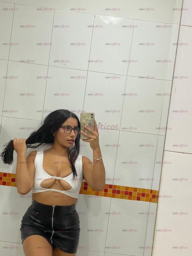 FOTOS DE SARAH LINDA PELINEGRA, SOLO DOMICILIO ESCRÍBEME PARA AGENDAR UNA CITA