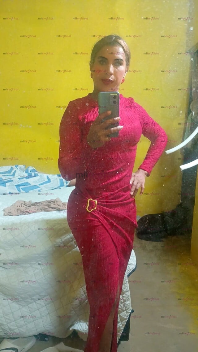 FOTOS DE HOLA MIS AMORES ME PRESENTO MI NOMBRE ES NABORA SOY UNA HERMOSA CHICA TRANS RECI